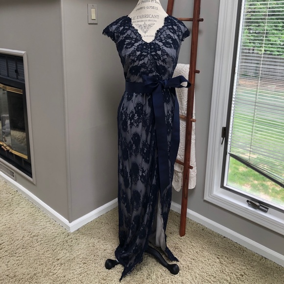 Tadashi Shoji Dresses & Skirts - Tadashi Shoji Navy Lace Wedding Dress